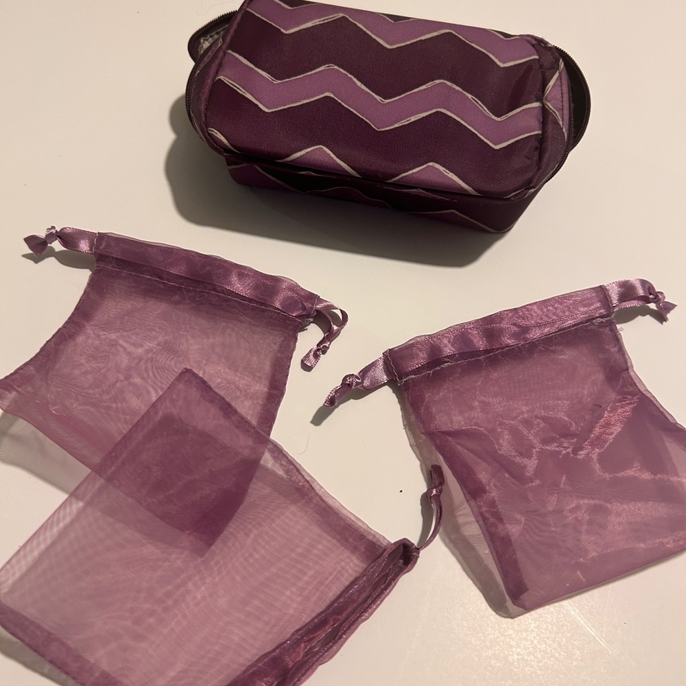 Thirty-One Purple Cosmetic Bags Set Baubles & Bracelets Case